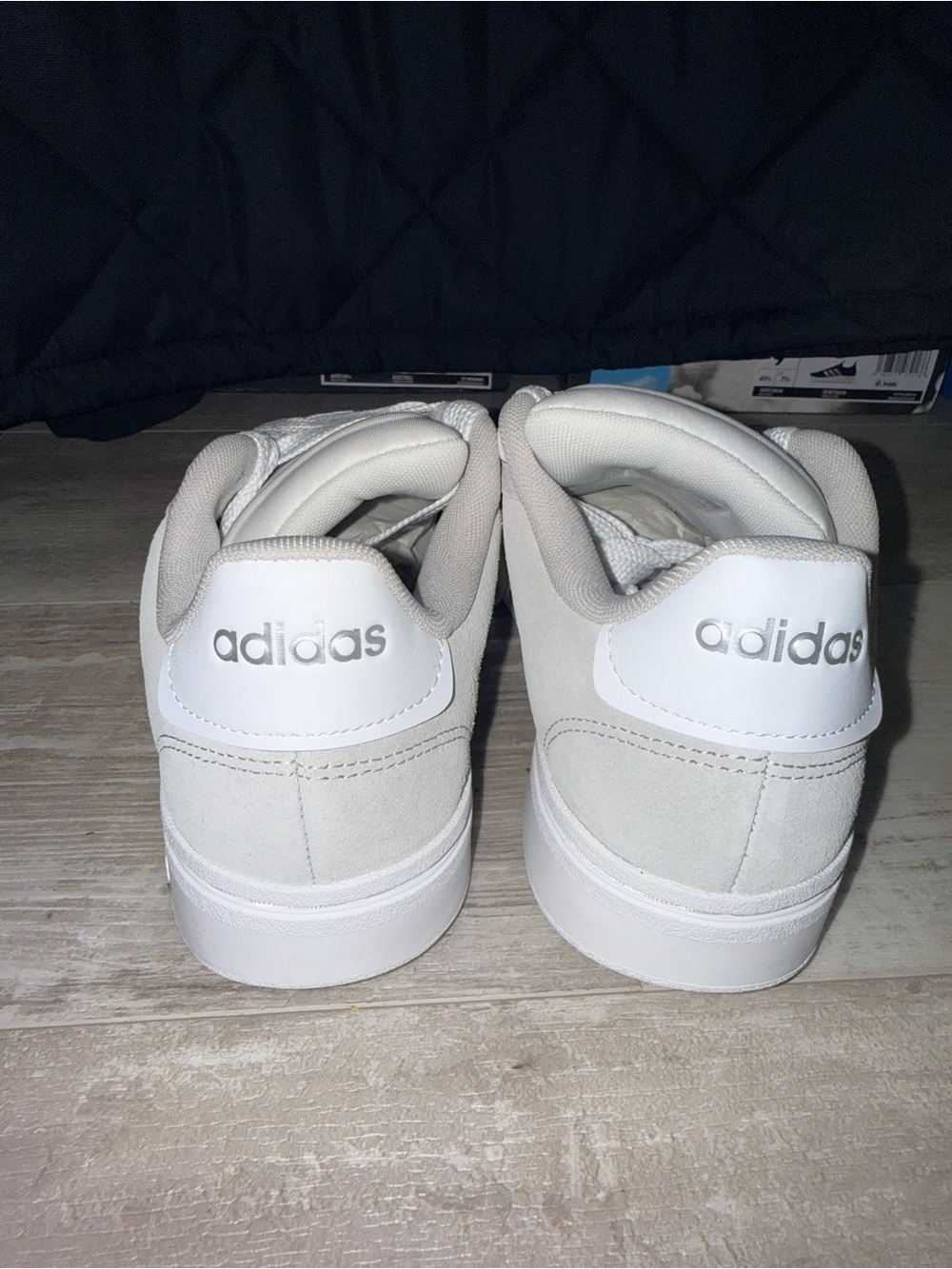 Adidas Grand Court Alpha 00s Women’s 7.5 White/Gray Suede Sneakers NWT - Picture 6 of 7